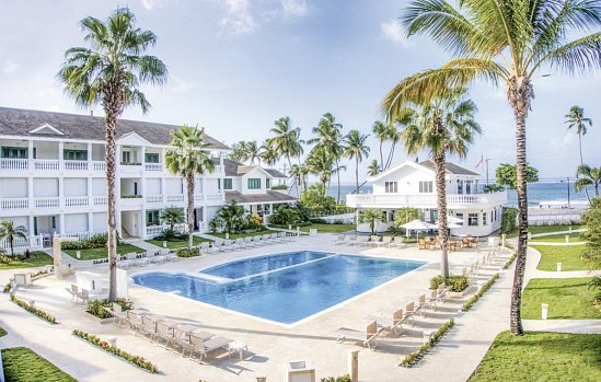 Albachiara Beachfront Hotel