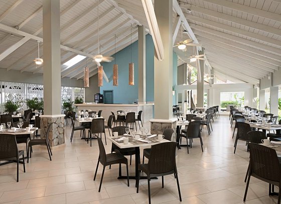 Wyndham Alltra Samaná