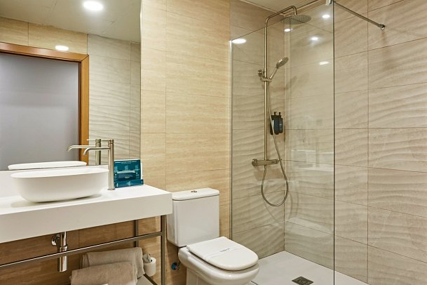 Silken Hotel Sant Gervasi - Wohnbeispiel Doppelzimmer Standard (Zimmercodierung DG1)