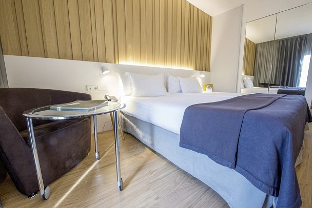 Hotel Silken Ramblas Barcelona - Wohnbeispiel Doppelzimmer Standard (Zimmercodierung DG1)