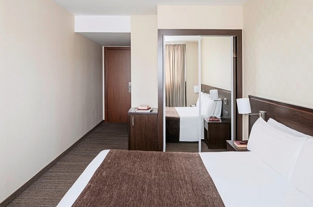 Hotel Lugano Barcelona - Wohnbeispiel Doppelzimmer Standard (Zimmercodierung DG1)