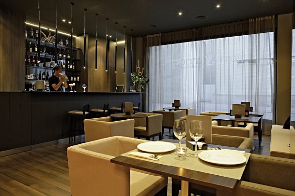 Attica 21 Barcelona Mar