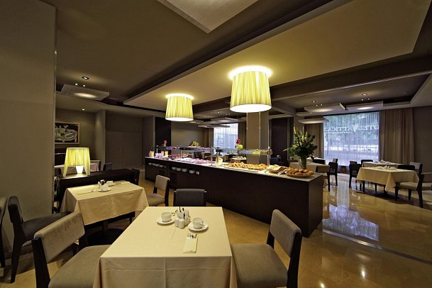 Attica 21 Barcelona Mar