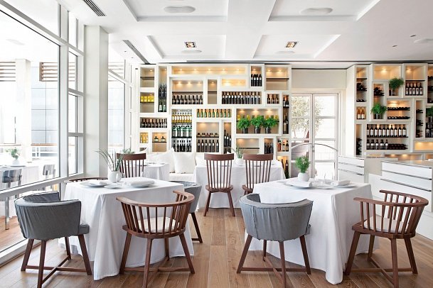 Hotel Arts Barcelona - Enoteca Paco Perez