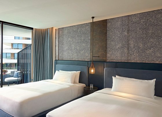 SLS Barcelona - Bedroom Captivate