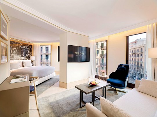 The One - Junior Suite Corner