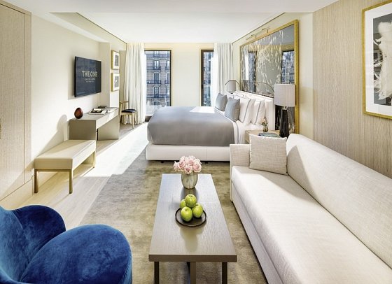The One - Junior Suite