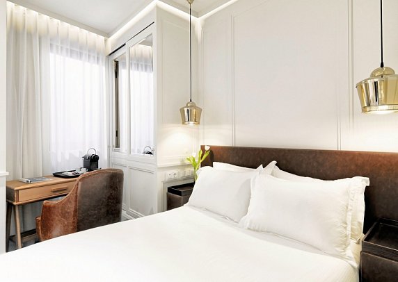 H10 Montcada Boutique Hotel - Wohnbeispiel Doppelzimmer Klassik (Zimmercodierung DB1)