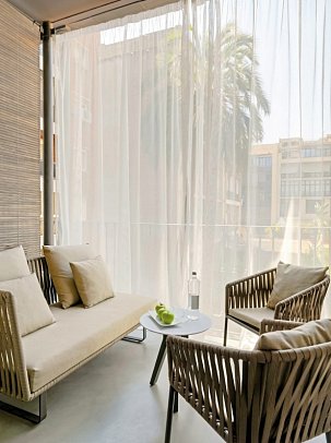 H10 Urquinaona Plaza - Wohnbeispiel Doppelzimmer Superior, Terrasse (Zimmercodierung DS1)