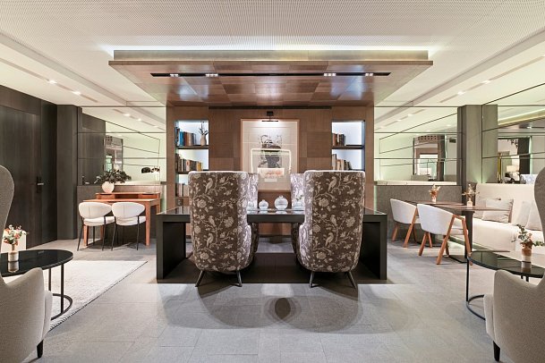 H10 Urquinaona Plaza