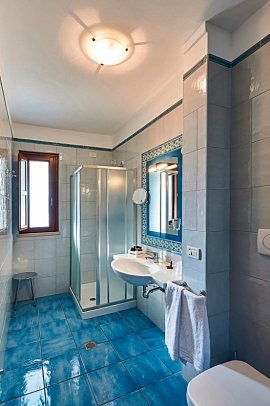 Pietrablu Resort & SPA - Wohnbeispiel Suite Deluxe (Zimmercodierung WD1)