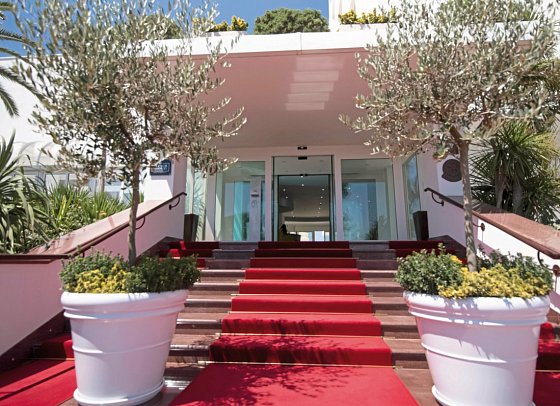 Grand Hotel Costa Brada