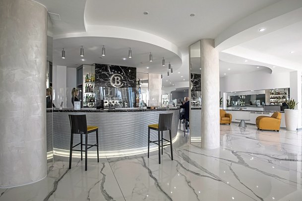 Grand Hotel Costa Brada