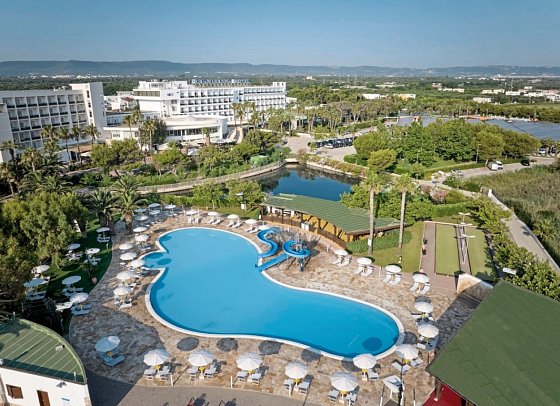 Gran Serena Hotel