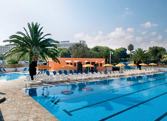 Gran Serena Hotel
