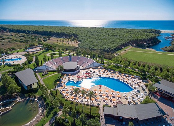 Torreserena Resort