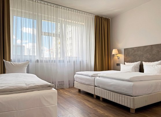 SORAT Hotel Berlin - Wohnbeispiel Familienzimmer (Zimmercodierung FB1)