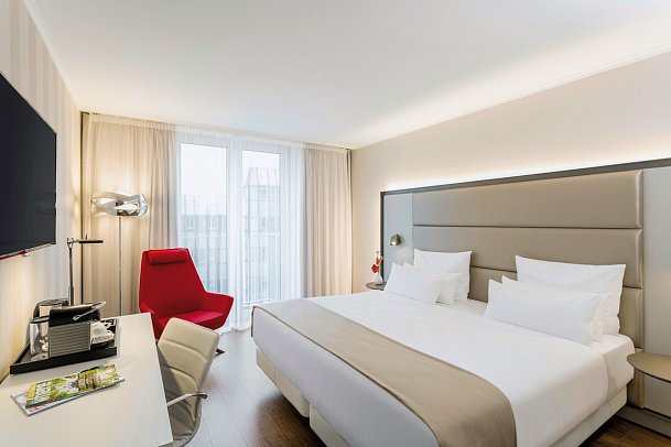 NH Collection Berlin Mitte am Checkpoint Charlie - Wohnbeispiel Doppelzimmer Superior (Zimmercodierung DS6)