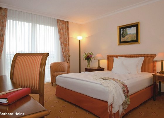 Victor's Residenz-Hotel Berlin - Beispiel Doppelzimmer Standard (Zimmercodierung DB8)