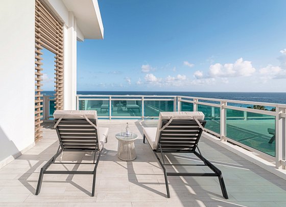 Wyndham Grand Barbados Sam Lord’s Castle All Inclusive Resort - Wohnbeispiel Zephyr Suite 2 Balconies King (Zimmercodierung WB3)