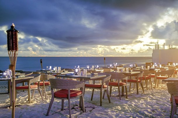 Sea Breeze Beach House