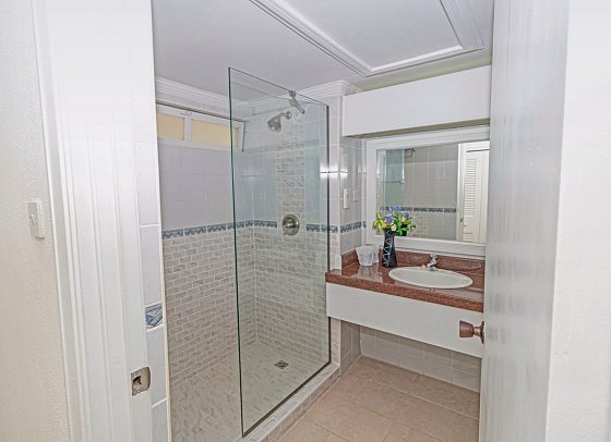 Savannah Beach Club - Badbeispiel (Zimmercodierungen DDQ & UDQ)