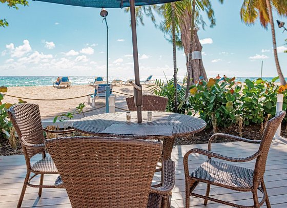 Savannah Beach Club