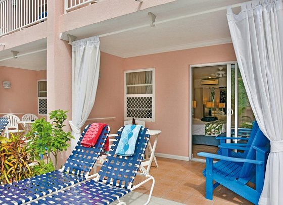 Butterfly Beach Hotel - Wohnbeispiel Deluxe Studio Poolview (Zimmercodierung SD2)