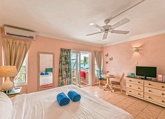Butterfly Beach Hotel - Wohnbeispiel Room Mixed View (Zimmercodierung UB1)