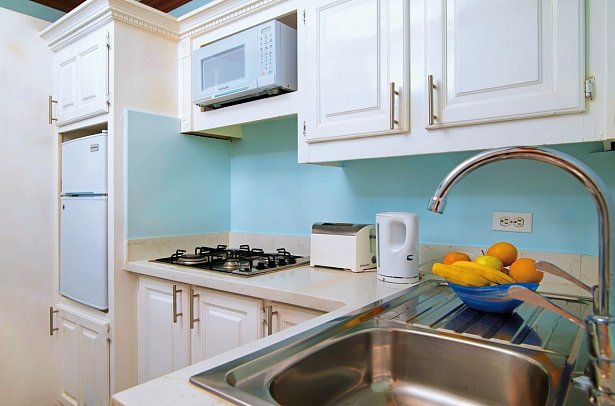 Dover Beach Hotel - Wohnbeispiel Studio Pool View Calais (Zimmercodierung SBP)