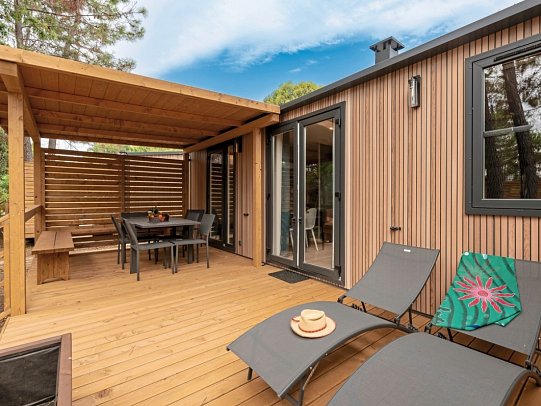 Residence Perla Di Mare - Wohnbeispiel Cottage Urbino (Zimmercodierung HB6)