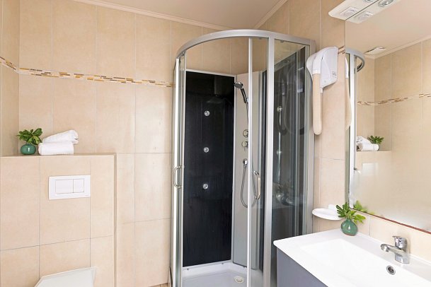 Résidence Marina d'Oru - Wohnbeispiel Appartement 1 Schlafzimmer ca. 30 qm (Zimmercodierung AB1)