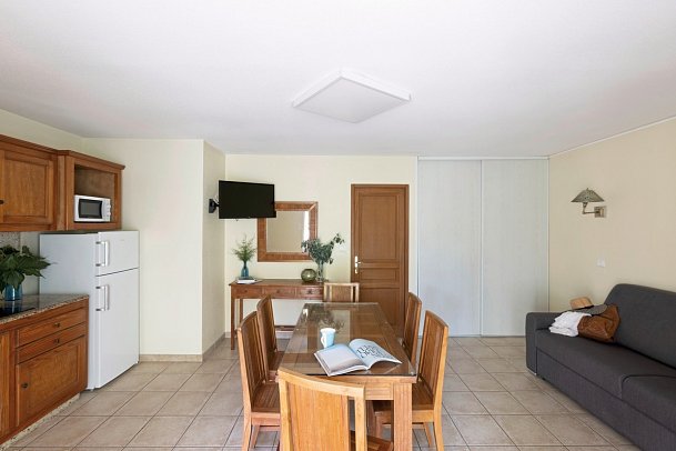 Résidence Marina d'Oru - Wohnbeispiel Appartement 2 Schlafzimmer ca. 55 qm (Zimmercodierung OB2)