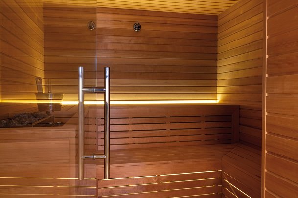 Les Regalia Hotel & Spa