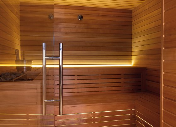 Les Regalia Hotel & Spa