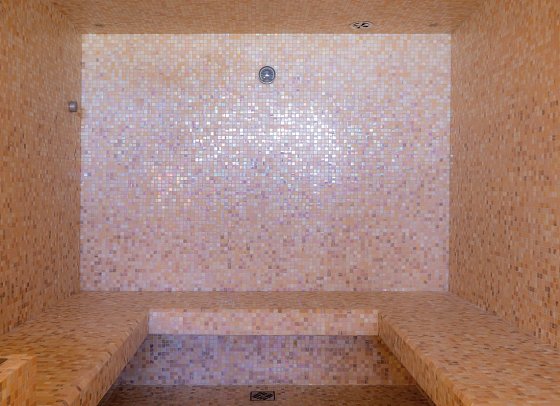 Les Regalia Hotel & Spa