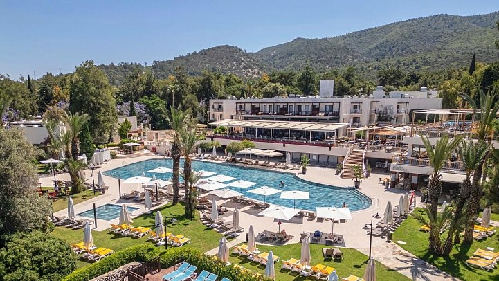 DoubleTree by Hilton Bodrum Isil Club Resort