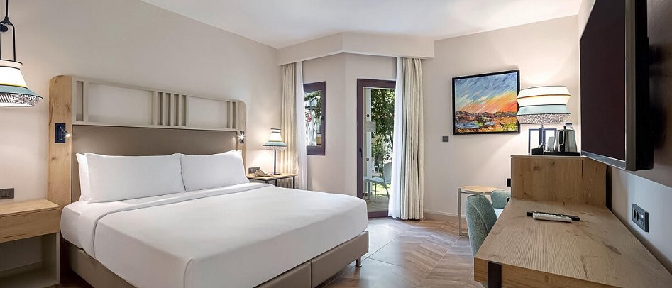 DoubleTree by Hilton Bodrum Isil Club Resort - Wohnbeispiel Familienzimmer mit Verbindungstür (Zimmercodierung FV1)