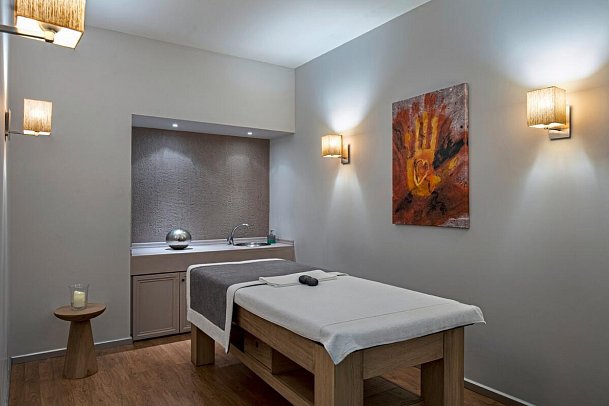 DoubleTree by Hilton Bodrum Isil Club Resort