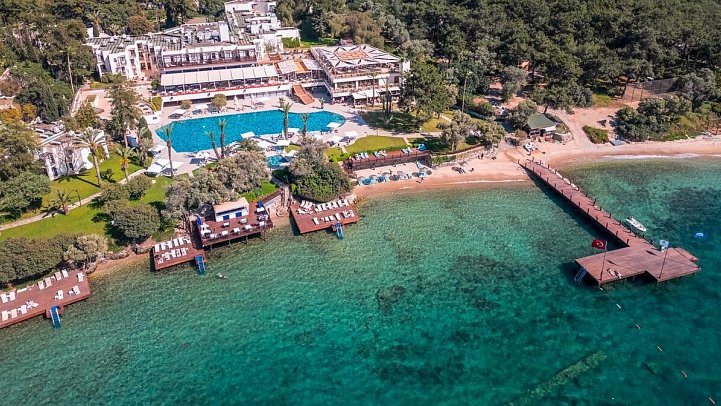 DoubleTree by Hilton Bodrum Isil Club Resort