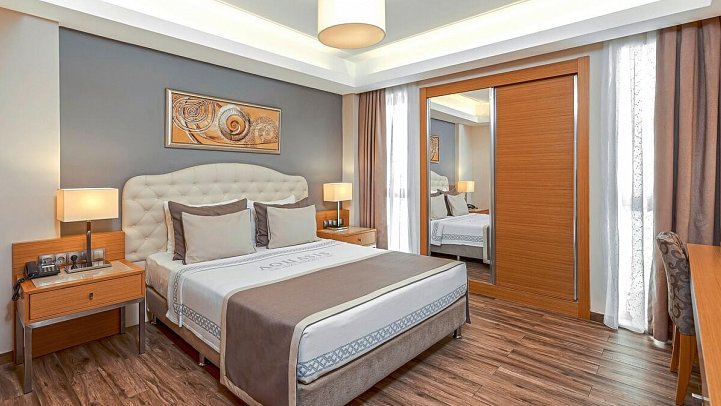 Aquasis De Luxe Resort & Spa - Wohnbeispiel Familienzimmer Lake House 2 Räume (Zimmercodierungen FD1 & FD2)