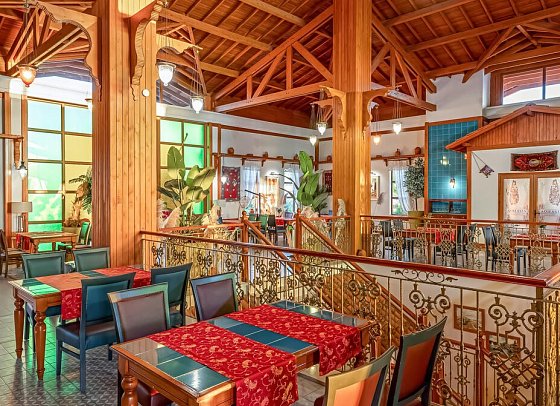 Aquasis De Luxe Resort & Spa