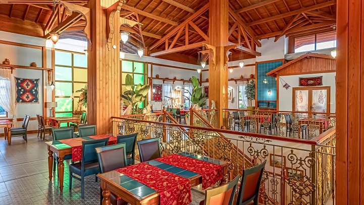 Aquasis De Luxe Resort & Spa