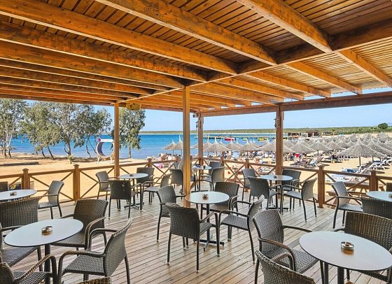 Aquasis De Luxe Resort & Spa