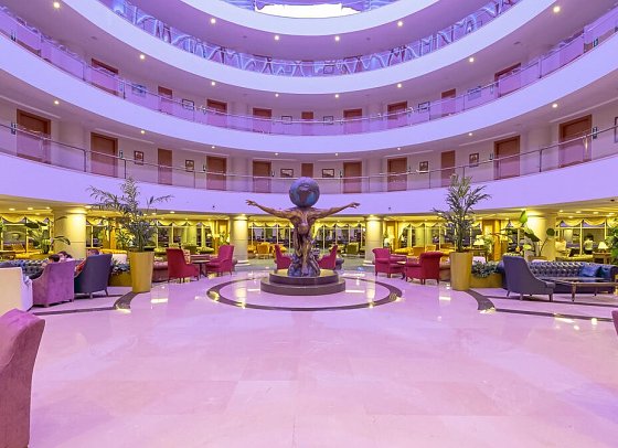 Aquasis De Luxe Resort & Spa