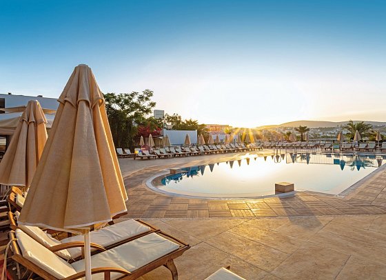 Royal Asarlik Beach