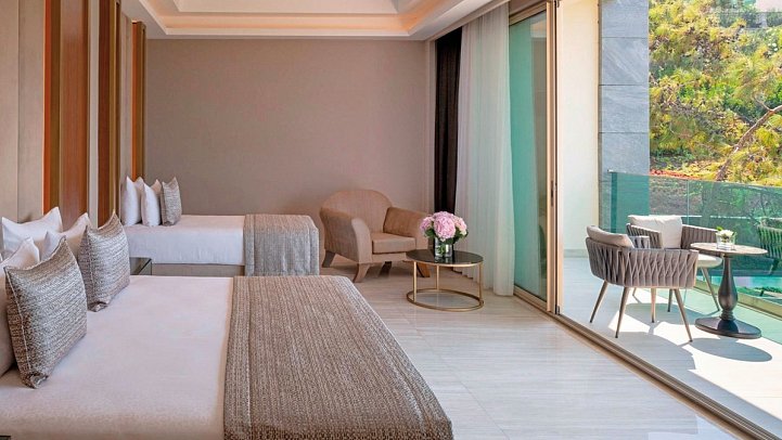 Vogue Hotel Supreme Bodrum - Wohnbeispiel Doppelzimmer Deluxe Corner Landblick (Zimmercodierung DB1)