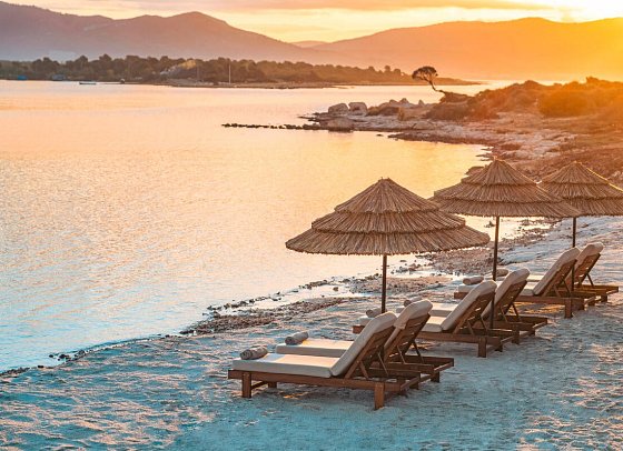 Bayou Anda Luxury Suites & Villas by Barut