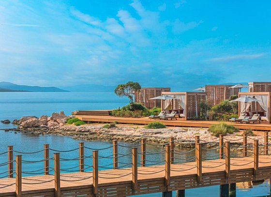 Bayou Anda Luxury Suites & Villas by Barut