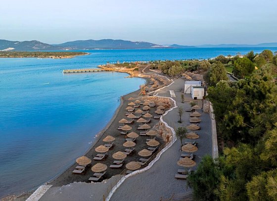 Bayou Anda Luxury Suites & Villas by Barut
